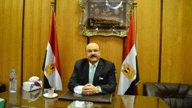 الدكتور صلاح انور الكموني