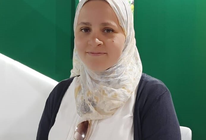 هاجر الزيات، مسؤولة الزراعة بشركة فارمتوبيا