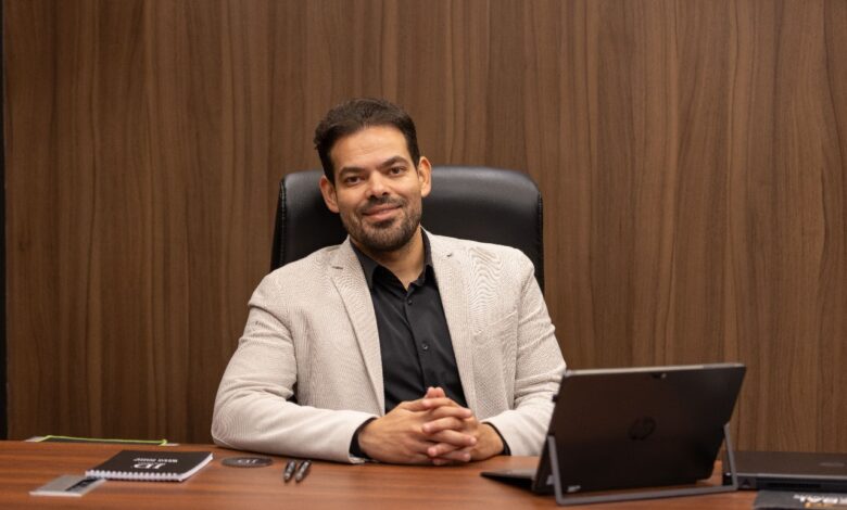 الدكتور أحمد العتر، رئيس مجلس إدارة شركة JD HOLDING