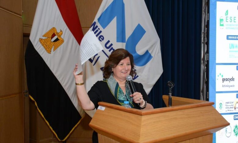د.نيفين عبد الخالق عميد كلية التعليم المستمر بجامعة النيل