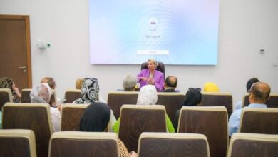 وزيرة البيئة