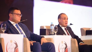 وزير الإسكان