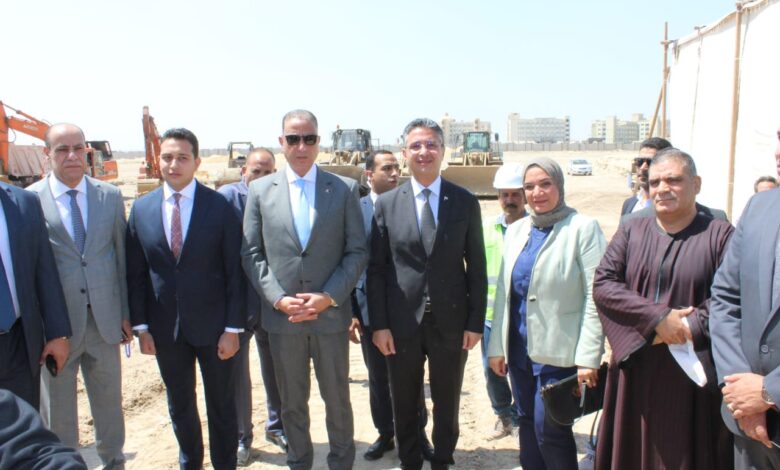 وزير التموين