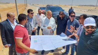 مسؤلو الإسكان