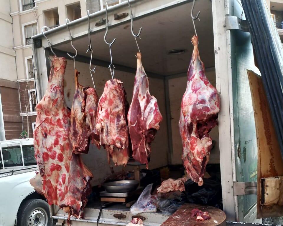 قافلة منافذ متحركة للبيع بأسعار مخفضة