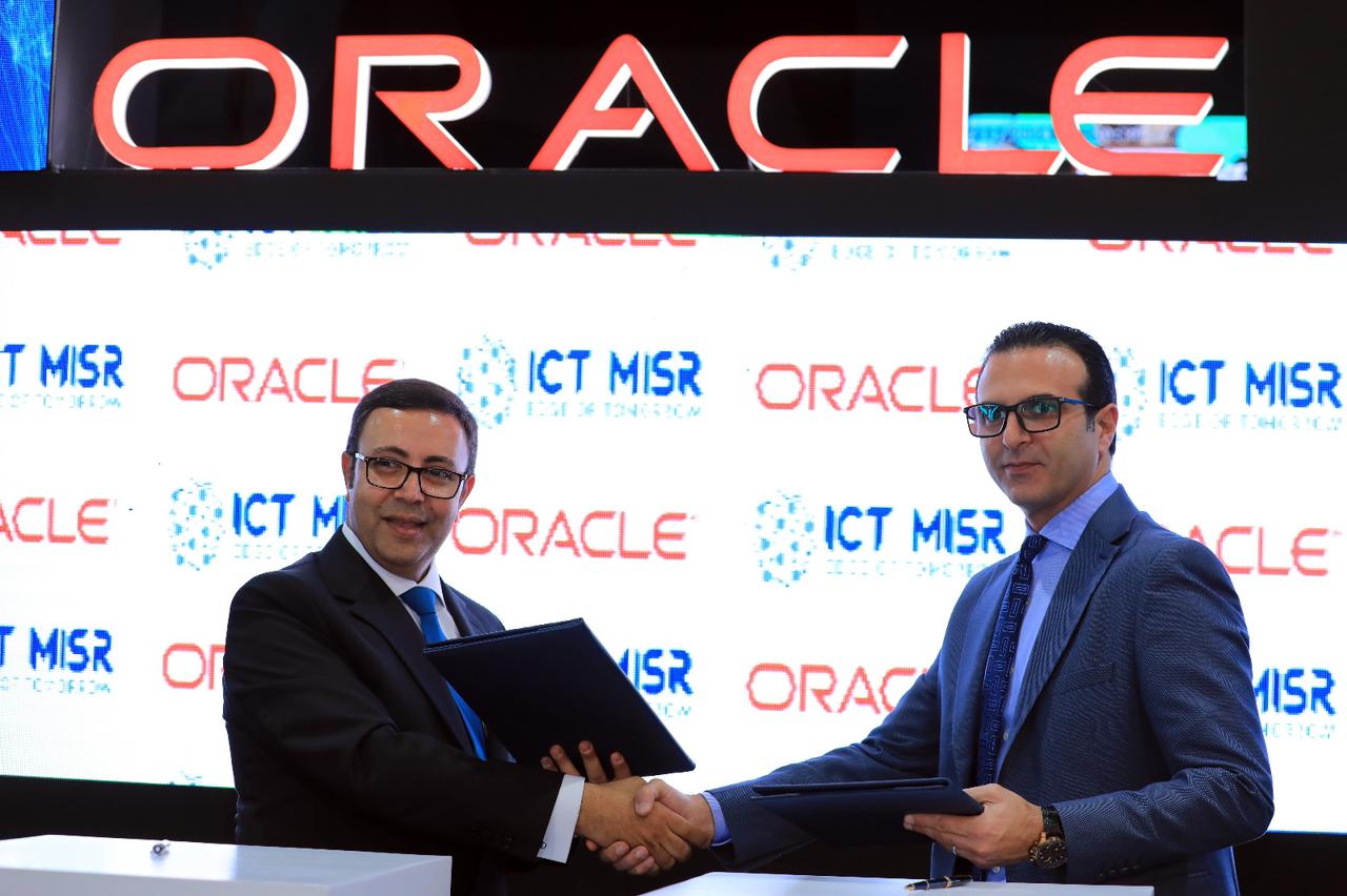 "ICT Misr" وأوراكل للخدمات المالية"
