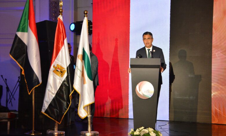 وزير التموين