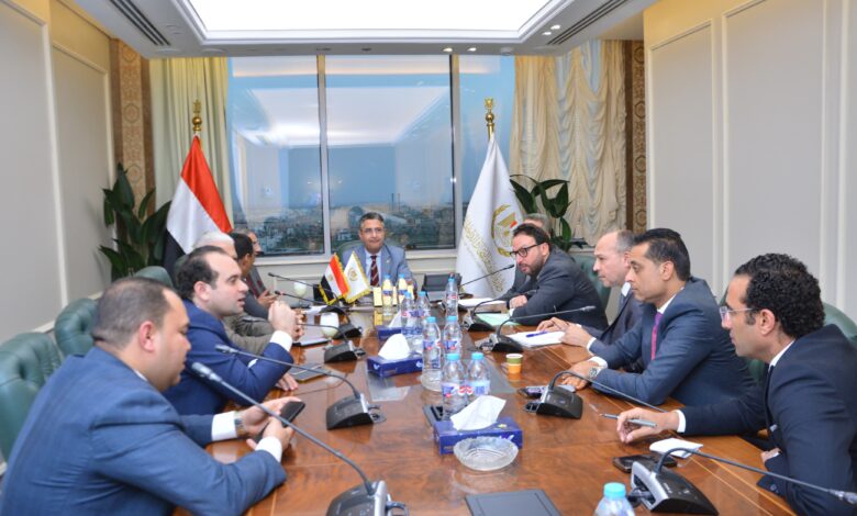 وزير التموين