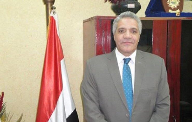 الدكتور ممتاز شاهين