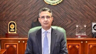 الدكتور شريف فاروق