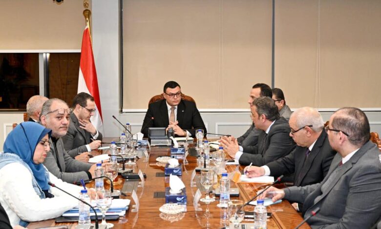 وزير الإسكان