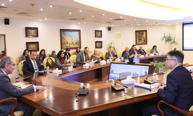 الدكتور عمرو طلعت، وزير الاتصالات