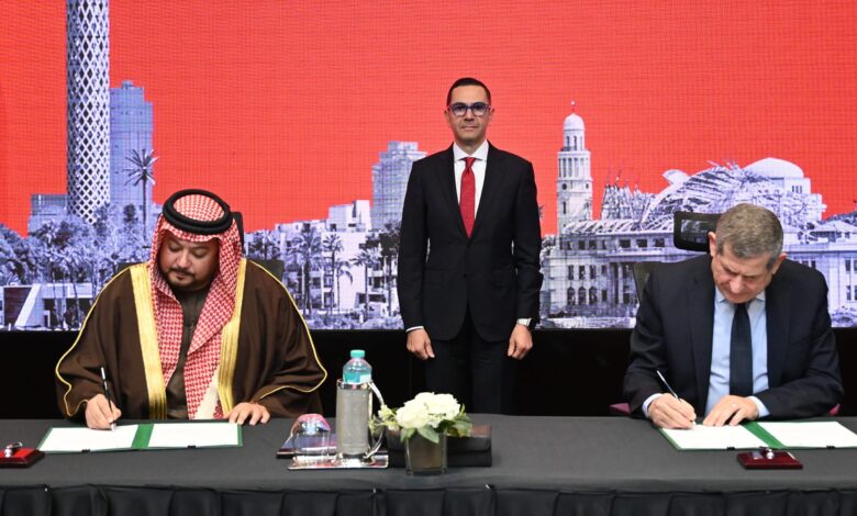 المهندس حسن الخطيب، وزير الاستثمار والتجارة الخارجية