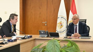 وزير الري يطلق خطة لتأهيل حائط رشيد بمشاركة البنك الأوروبي"