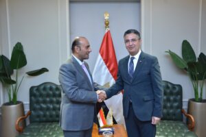 وزير التموين يضع استراتيجيات حديثة لتعزيز التخزين والتوزيع وخفض نسب الفاقد