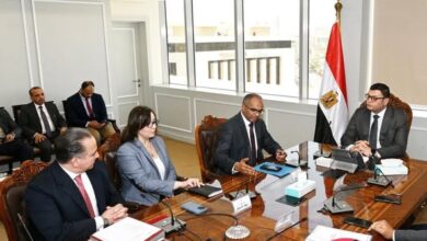 الإسكان تعلن بدء تخصيص أراضي المصريين