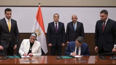 رئيس الوزراء يشهد توقيع مشروع استراتيجي للطاقة النظيفة