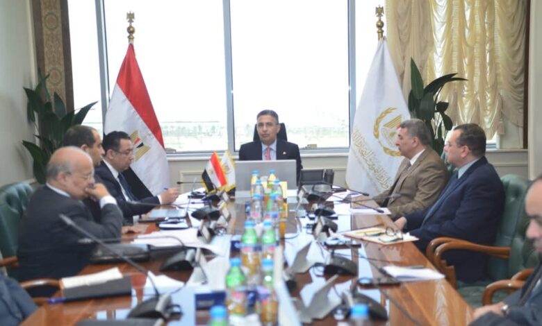 وزير التموين والتجارة الداخلية