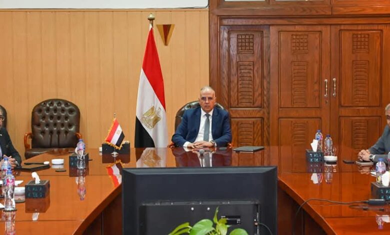 وزير الموارد المائية