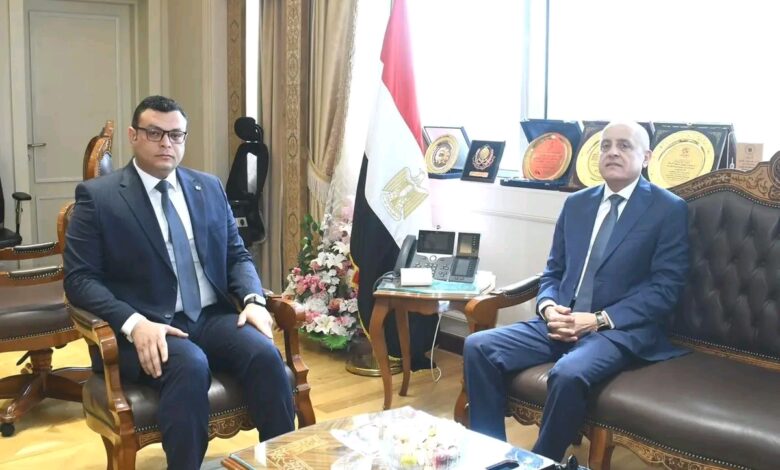 وزير الإسكان ومحافظ الأقصر