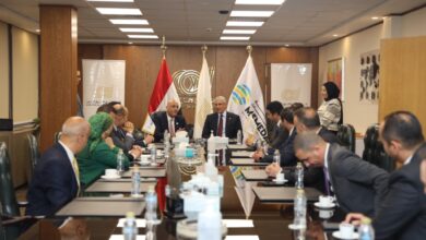 جانب من توقيع الاتفاقية