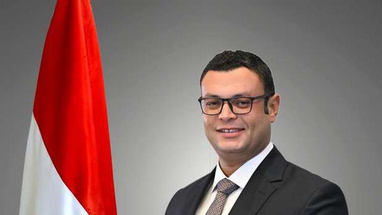 وزير الاسكان والمرافق والمجتمعات العمرانية