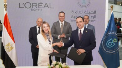 جانب من توقيع الشراكة