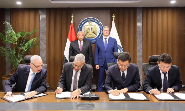شراكة مصرية صينية لإنشاء أكبر مشروع لصناعة الفوسفات