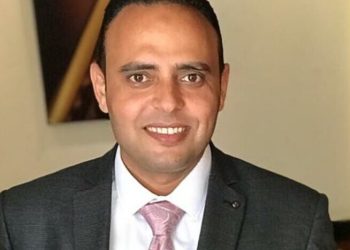 الخبير الاقتصادي السيد خضر