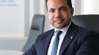 الدكتور رضا هلال