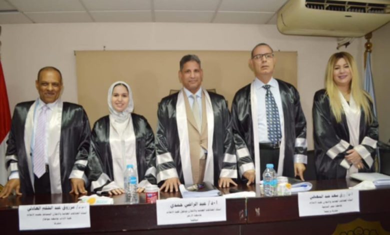 الباحثة والكاتبة الصحفية هاجر بركات