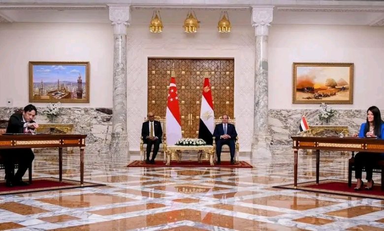 جانب من توقيع المذكرة