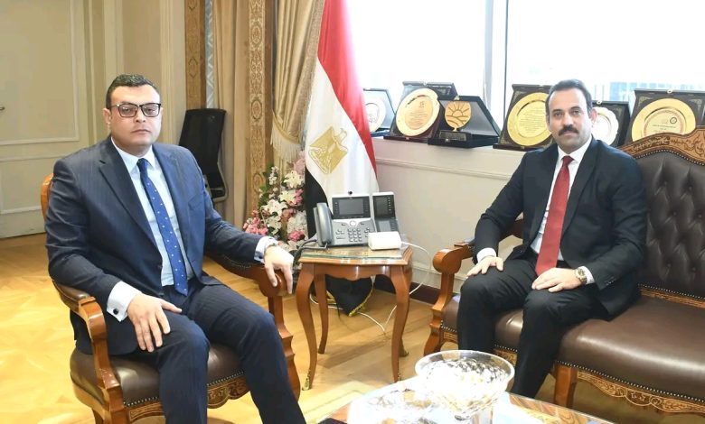 وزير الإسكان ورئيس جهاز "مستقبل مصر للتنمية المستدامة"