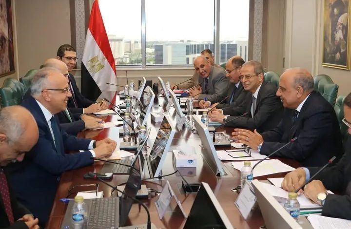 جانب من الاجتماع 