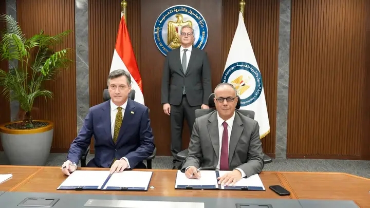 اتفاقية جديدة بين الهيئة المصرية للبترول وشركة إيني الإيطالية
