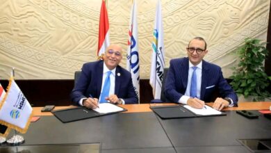 جانب من توقيع الاتفاقية