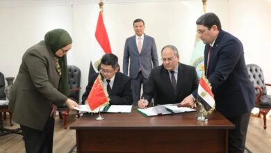 جانب من توقيع الاتفاقية