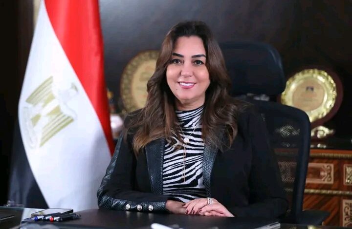 الدكتورة منال عوض، وزيرة التنمية المحلية والقائم بأعمال وزير البيئة