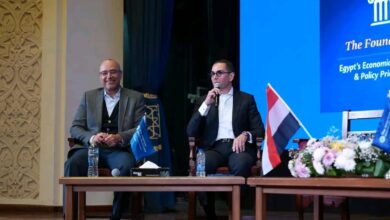 جانب من الجلسة النقاشية