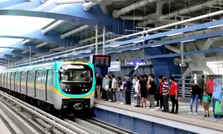 تفعيل منظومة خدمة الدفع الإلكتروني بالخط الثالث لمترو الأنفاق