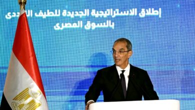 الدكتور عمرو طلعت وزير الاتصالات وتكنولوجيا المعلومات