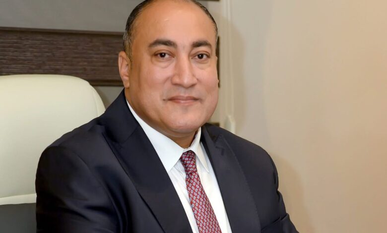 النائب عمرو رشاد عضو لجنتي القيم والإسكان والإدارة المحلية والنقل بمجلس الشيوخ