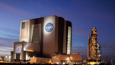 أبعد نقطة عن الأرض: قصة العزلة الكونية التي تنتظر أبطال مهمة أرتيميس الجديدة